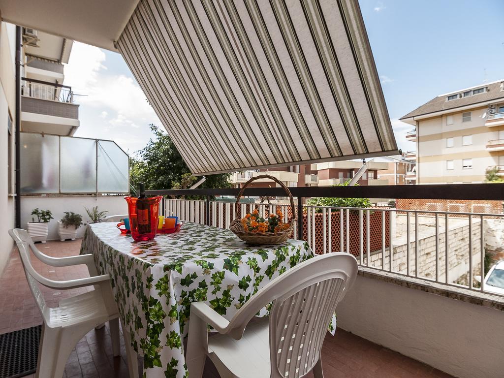 Casa Scilla Lägenhet Sperlonga Exteriör bild
